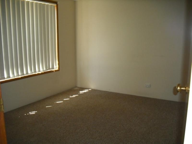 2/101 Petra Ave, Tamworth NSW 2340