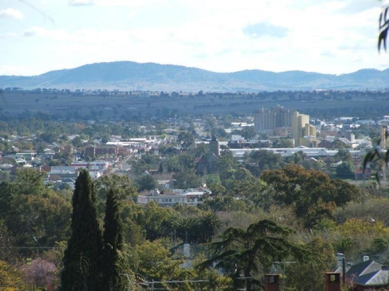 123 FITZROY STREET, Tamworth NSW 2340
