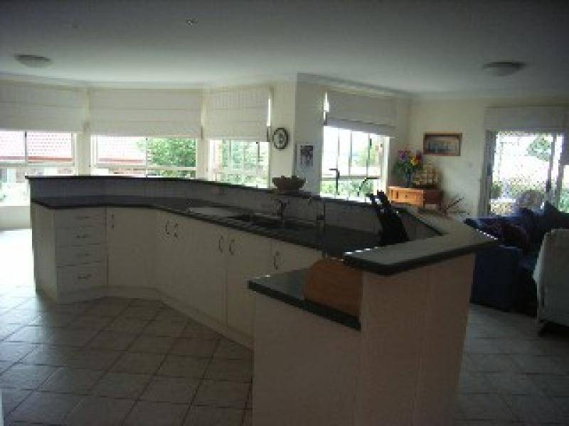 6 STRATFORD PLACE, Tamworth NSW 2340