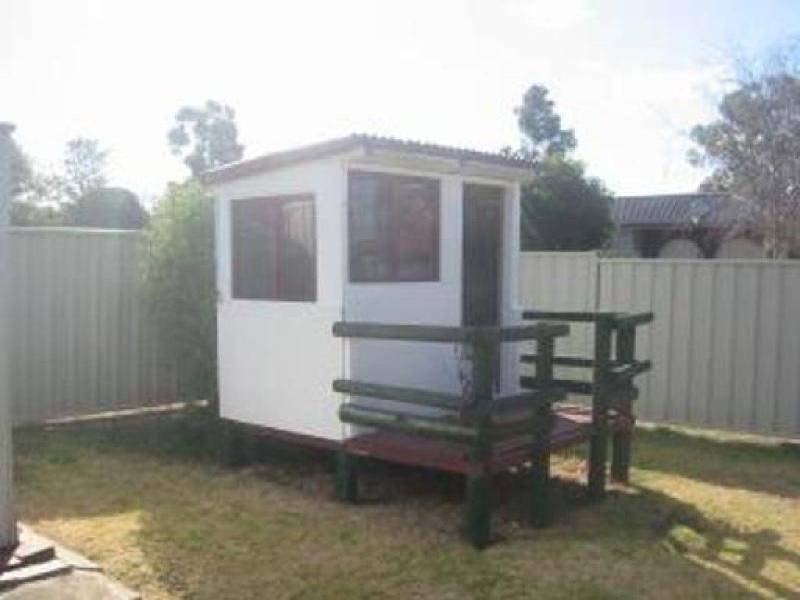 6 NOWLAND CRESCENT, Tamworth NSW 2340