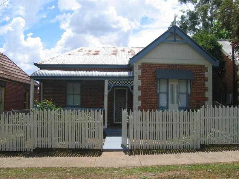 58 Fitzroy Street, Tamworth NSW 2340
