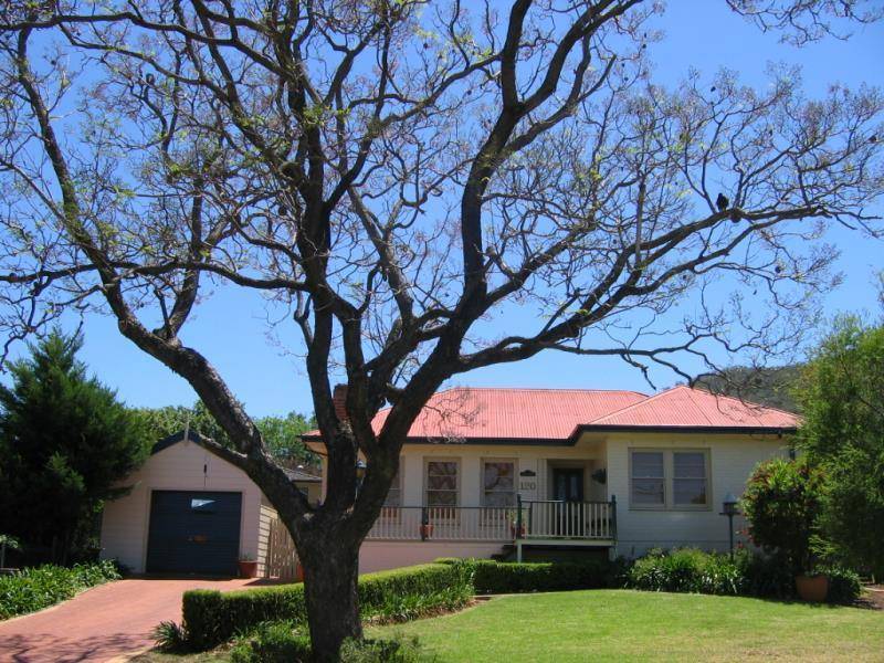 120 UPPER STREET, Tamworth NSW 2340