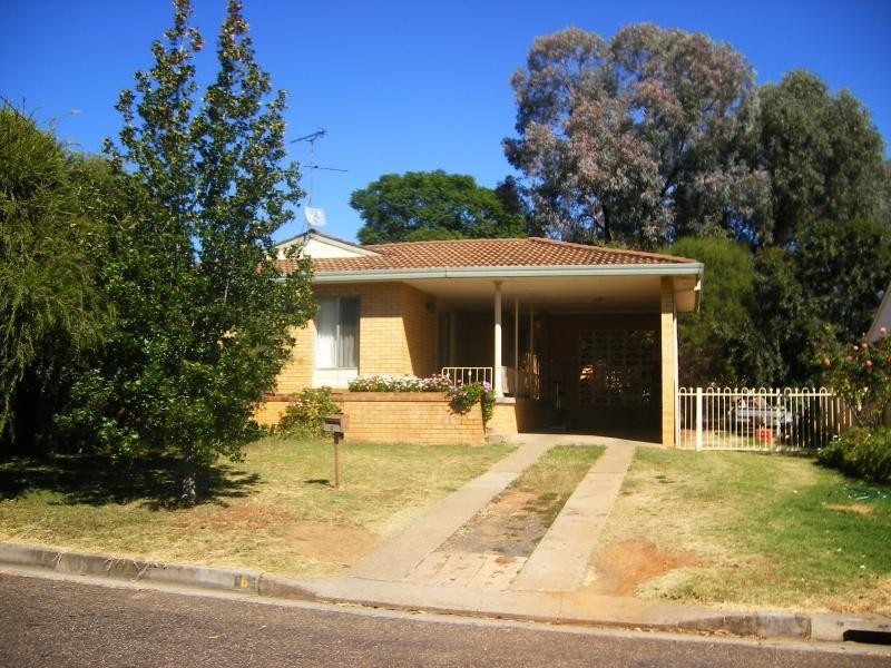 6 Doonba Street, Tamworth NSW 2340