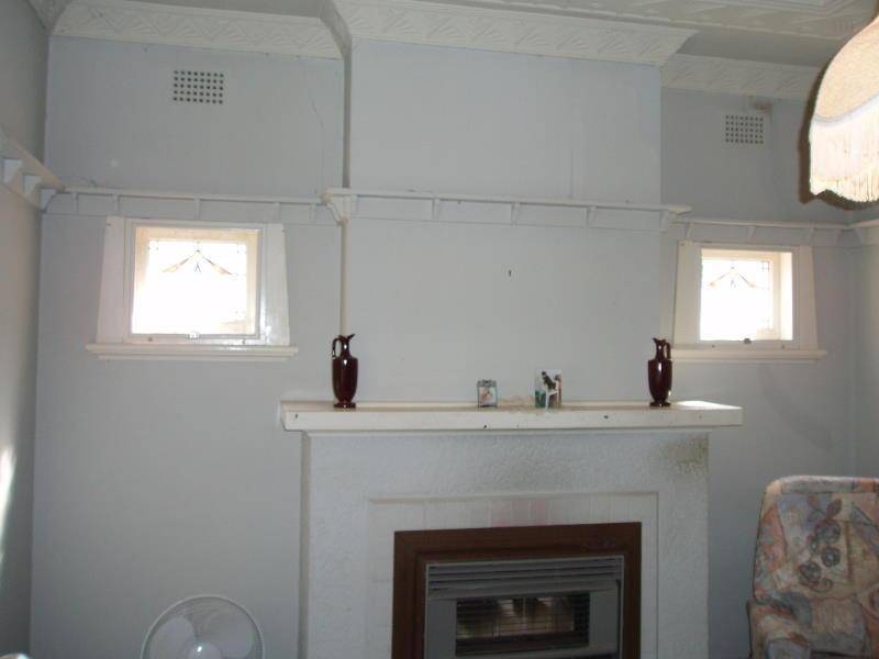 53 RODERICK STREET, Tamworth NSW 2340