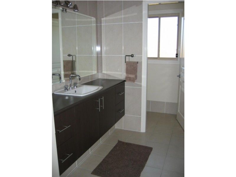 21 Barrington Drive, Tamworth NSW 2340