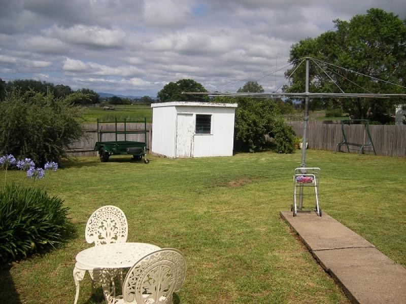 10 RIVERVIEW STREET, Tamworth NSW 2340