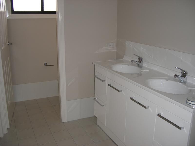 Unit 2/36 Kalinda Place, Tamworth NSW 2340
