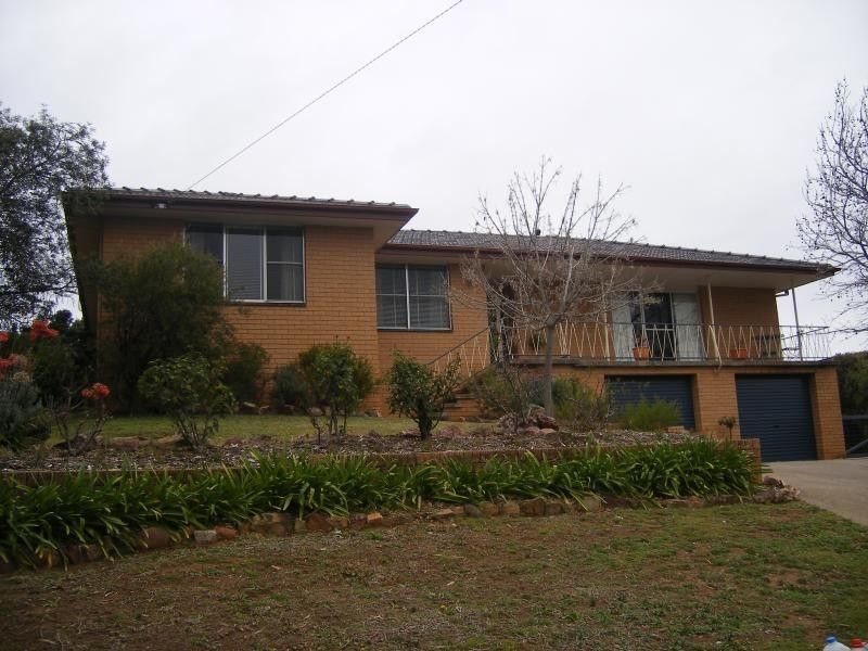 7 Poolya Avenue, Tamworth NSW 2340