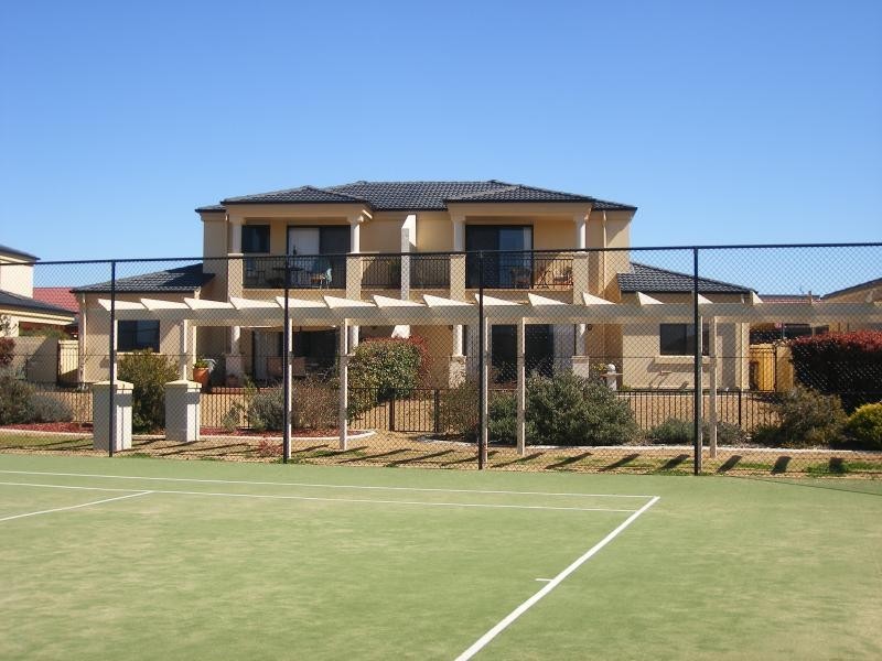4/45 The Grange, Tamworth NSW 2340