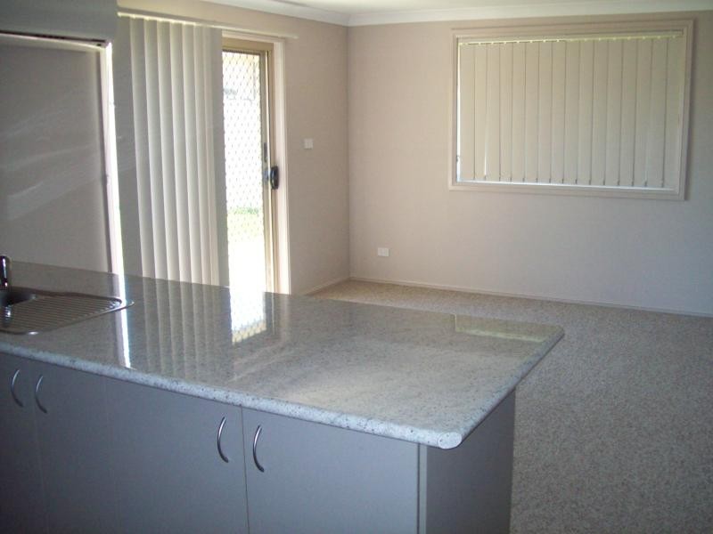 12 Falcon Drive, Calala NSW 2340