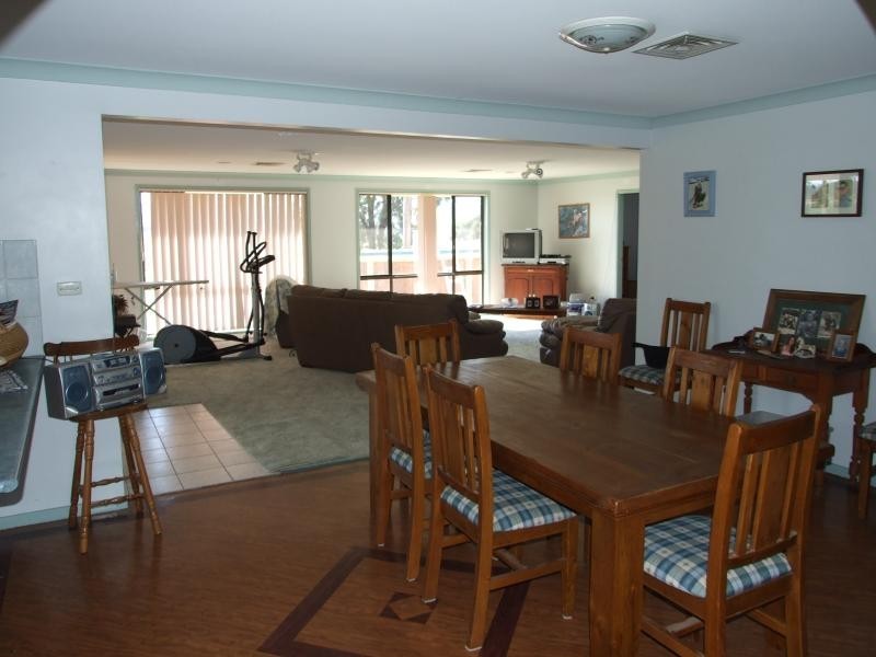 532 WALLAMORE ROAD, Tamworth NSW 2340