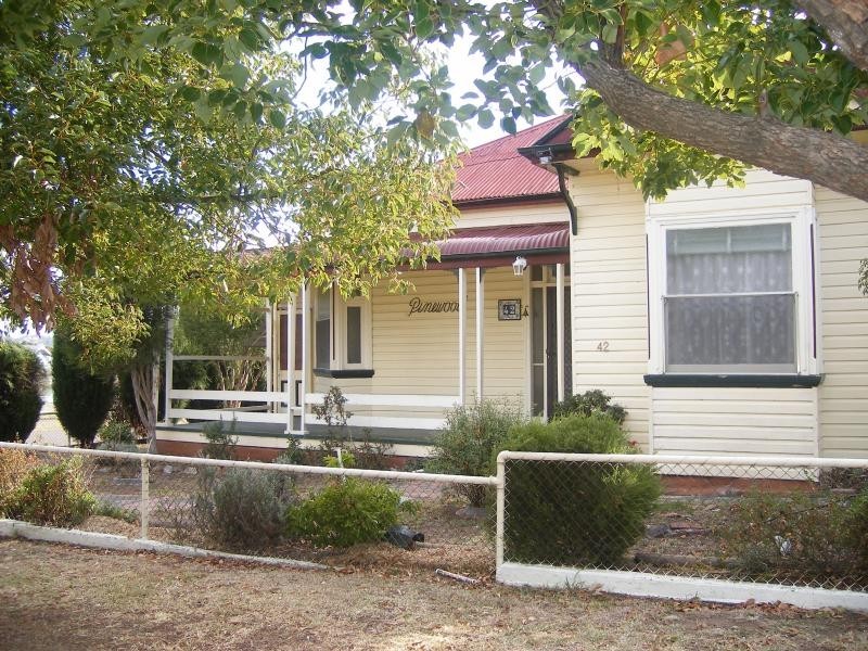 42 Henry Street, Werris Creek NSW 2341