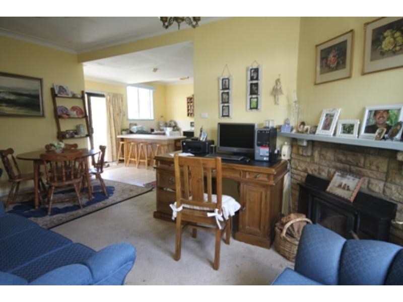 East Tamworth NSW 2340