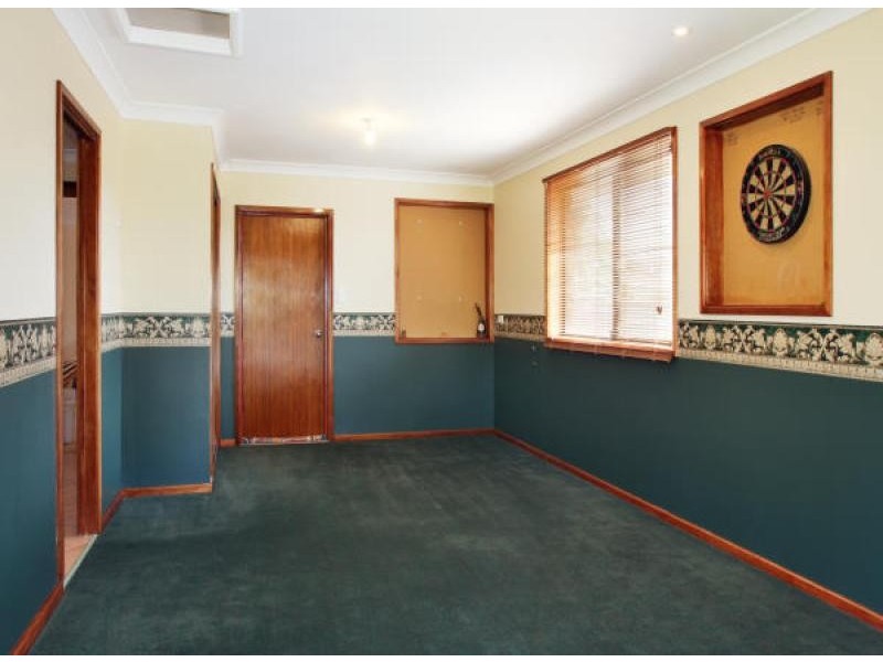 69 Blaxland Way, Tamworth NSW 2340