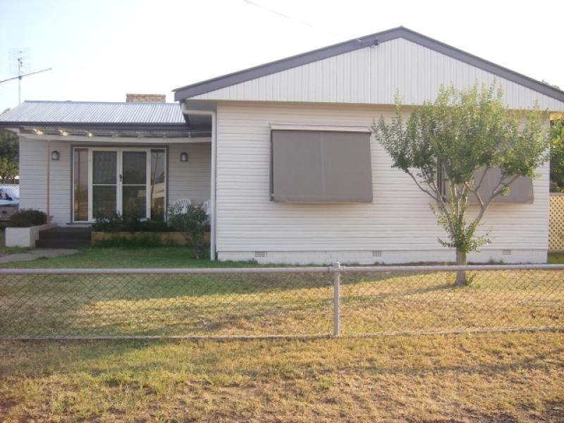 76 Gunnedah Road, Tamworth NSW 2340