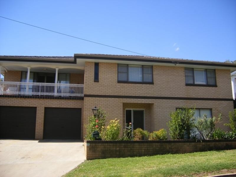 10 Burnside Avenue, Tamworth NSW 2340