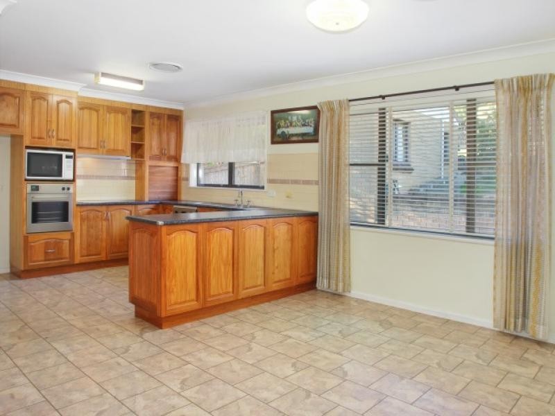 10 Burnside Avenue, Tamworth NSW 2340