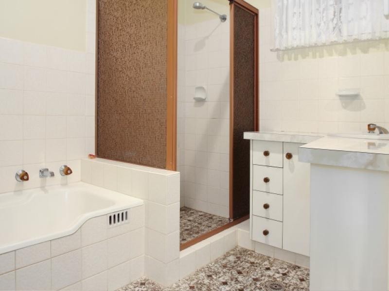 10 Burnside Avenue, Tamworth NSW 2340