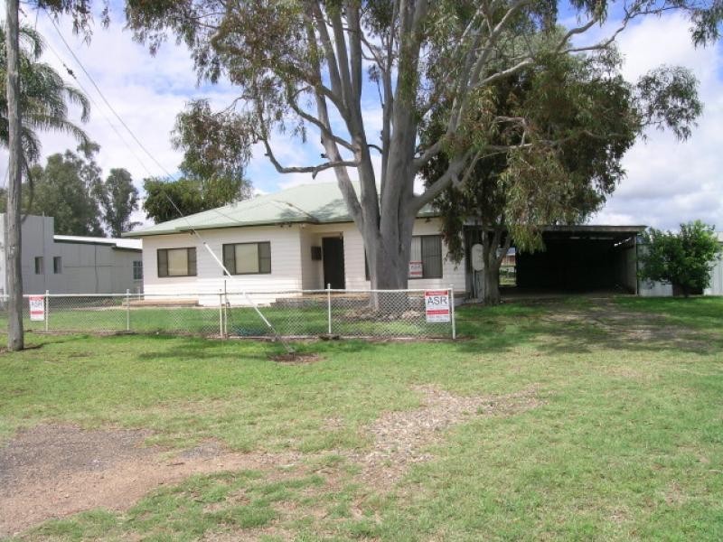 1 Oxley highway, Somerton NSW 2340