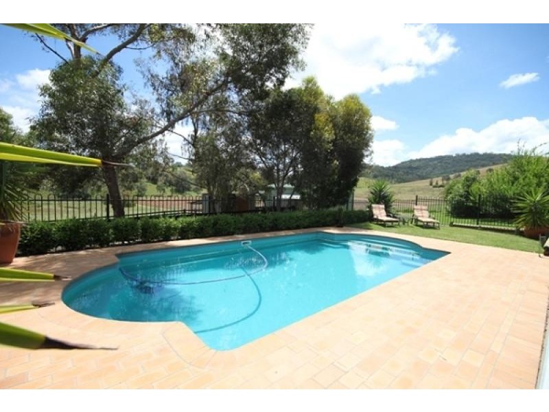 31 Rupari Drive, Nemingha, Tamworth NSW 2340