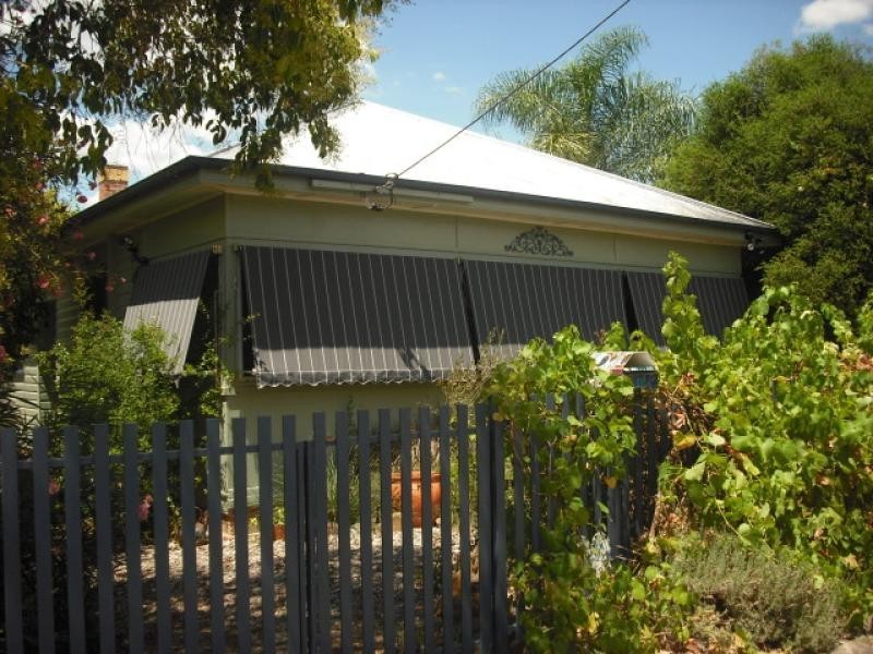 18 King Street, Tamworth NSW 2340