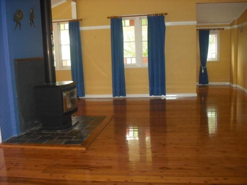 6 Elizabeth Street, Tamworth NSW 2340