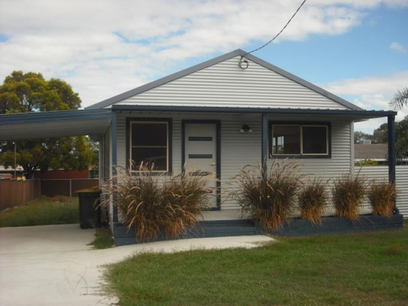 29 Mack Street, Tamworth NSW 2340