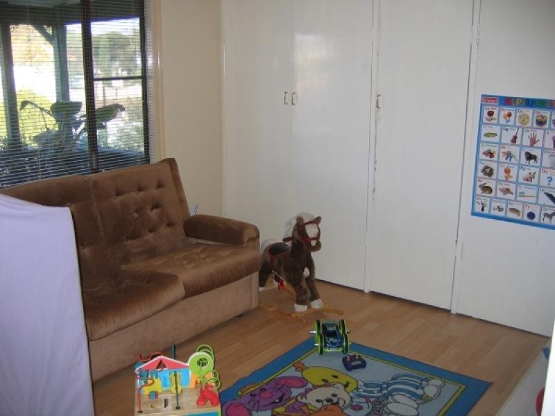 5 Thornton Avenue, Kellerberrin WA 6410