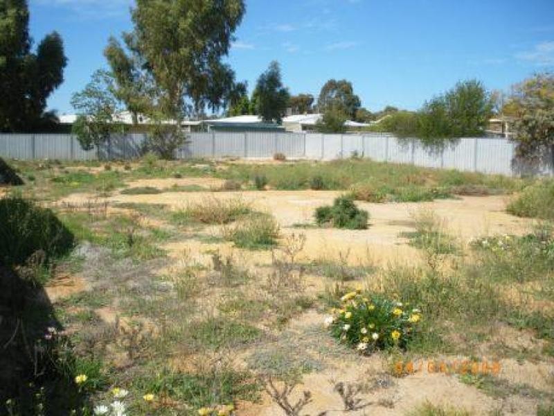 1 Libra Place, Southern Cross WA 6426