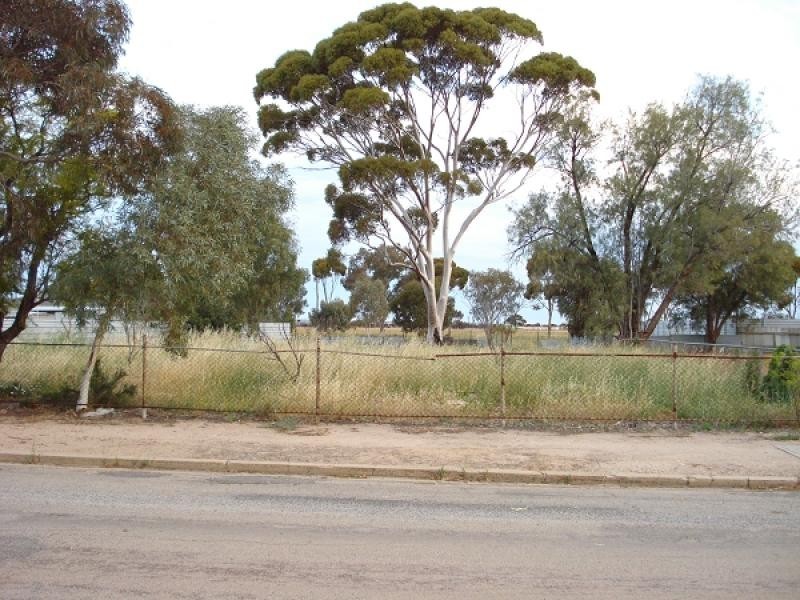 70 Forrest Street, Kellerberrin WA 6410