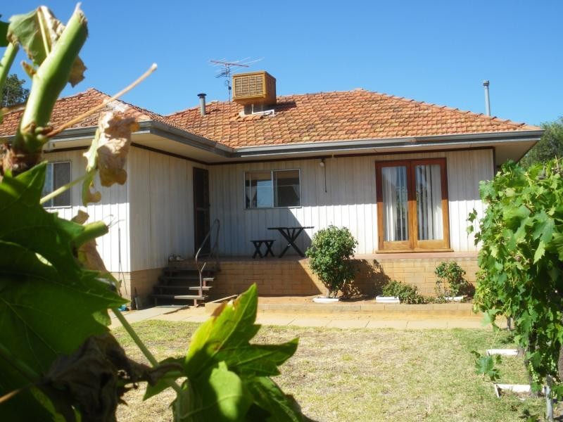 105 ALTAIR STREET, Southern Cross WA 6426