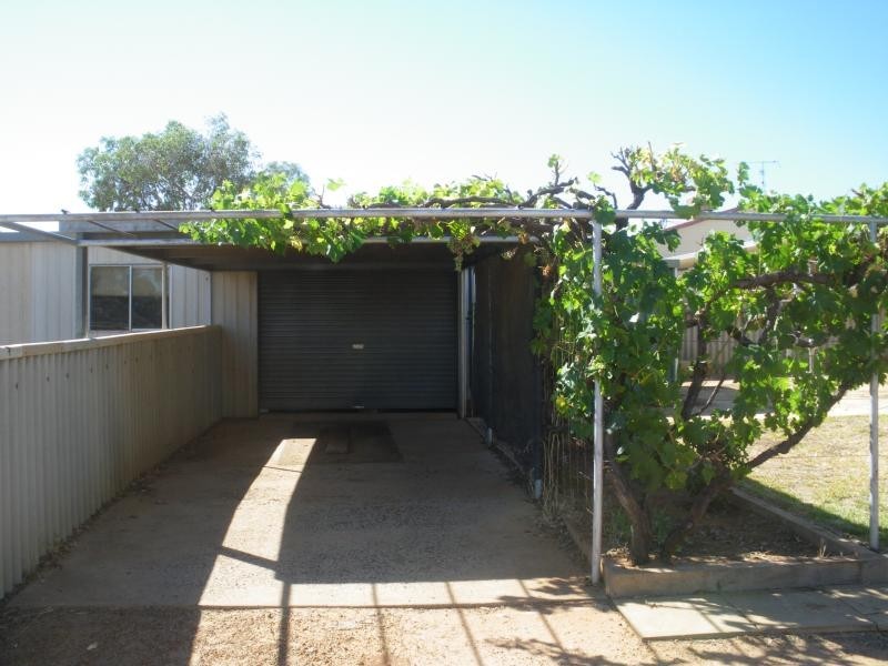 105 ALTAIR STREET, Southern Cross WA 6426