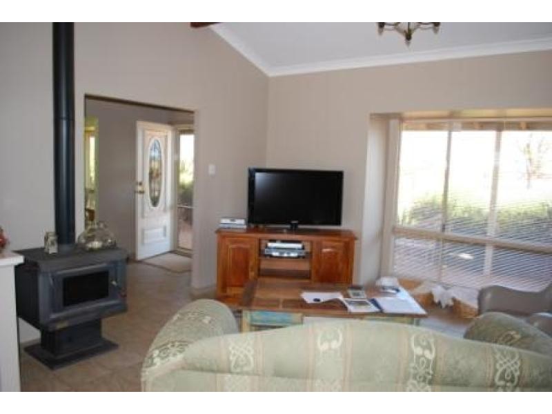 Lot 22480/317 Couper and McNeill Roads, Kununoppin WA 6489