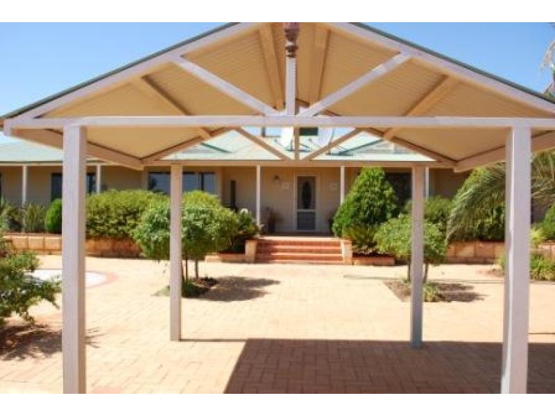 Lot 22480/317 Couper and McNeill Roads, Kununoppin WA 6489