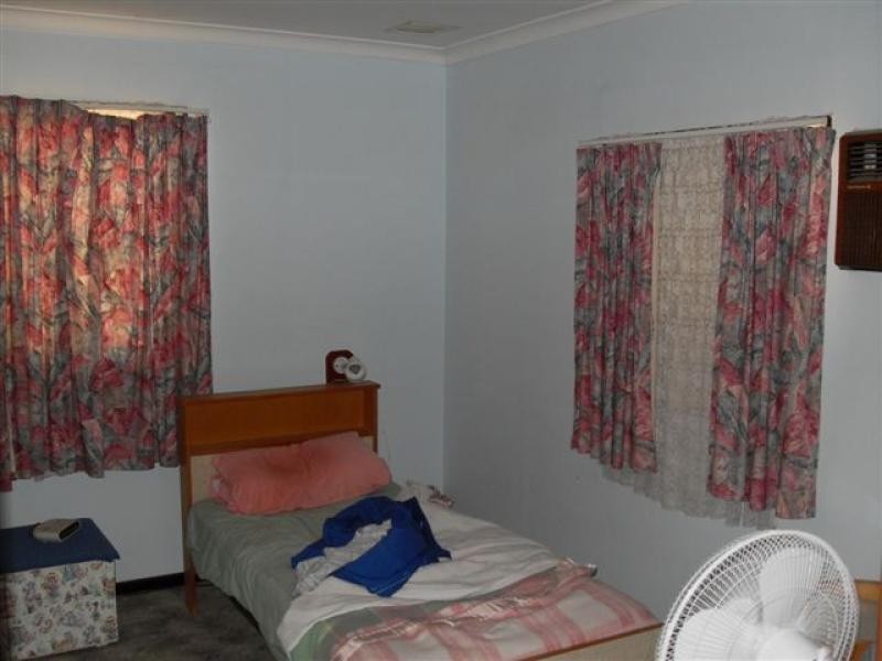 137 White Street, Burracoppin WA 6421