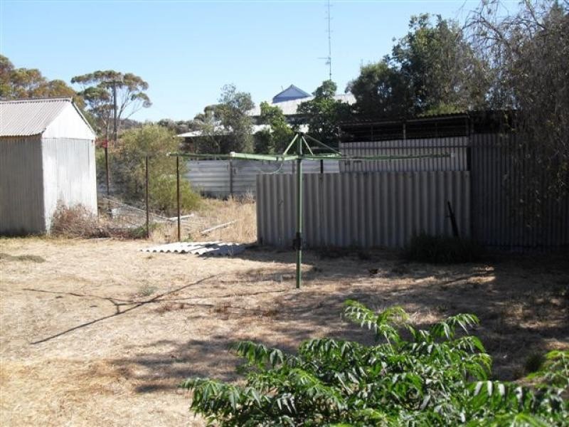 67 James Street, Kellerberrin WA 6410