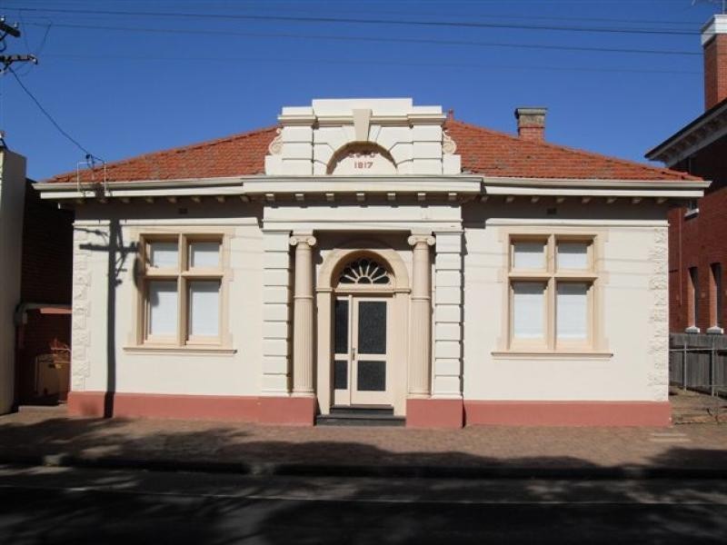 60 Massingham Street, Kellerberrin WA 6410