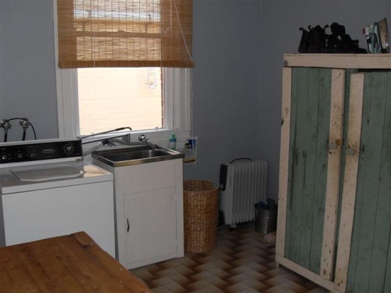 60 Massingham Street, Kellerberrin WA 6410