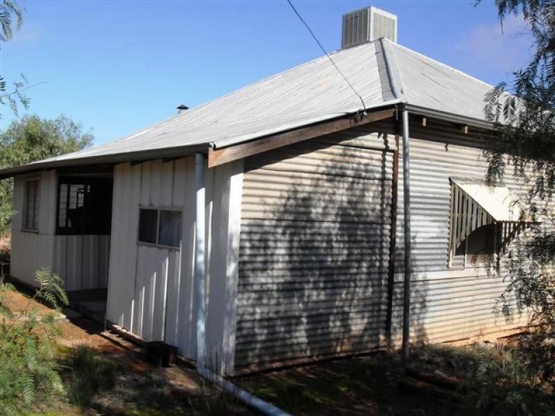 17 QUARTZ STREET, Westonia WA 6423