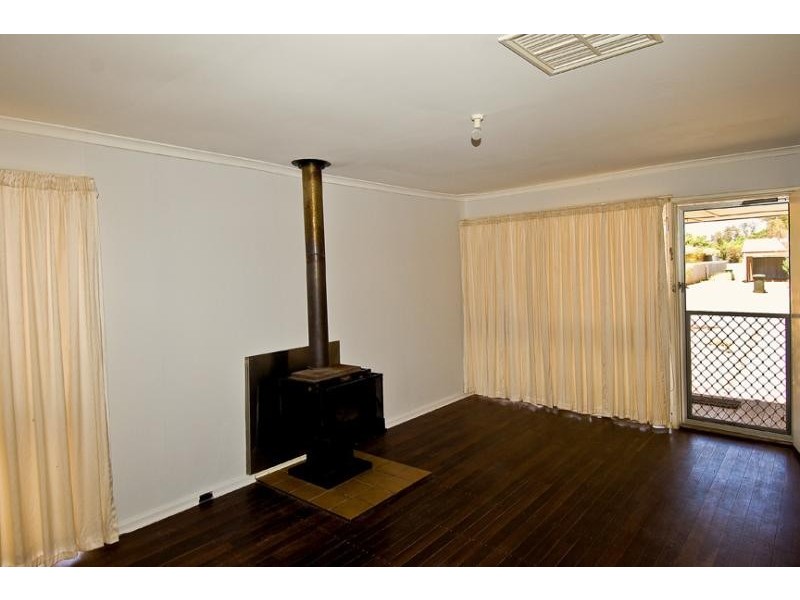 4 Lansdell, Mukinbudin WA 6479