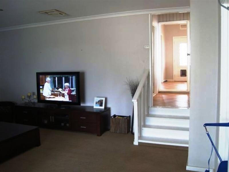 12 Muscat Street, Merredin WA 6415