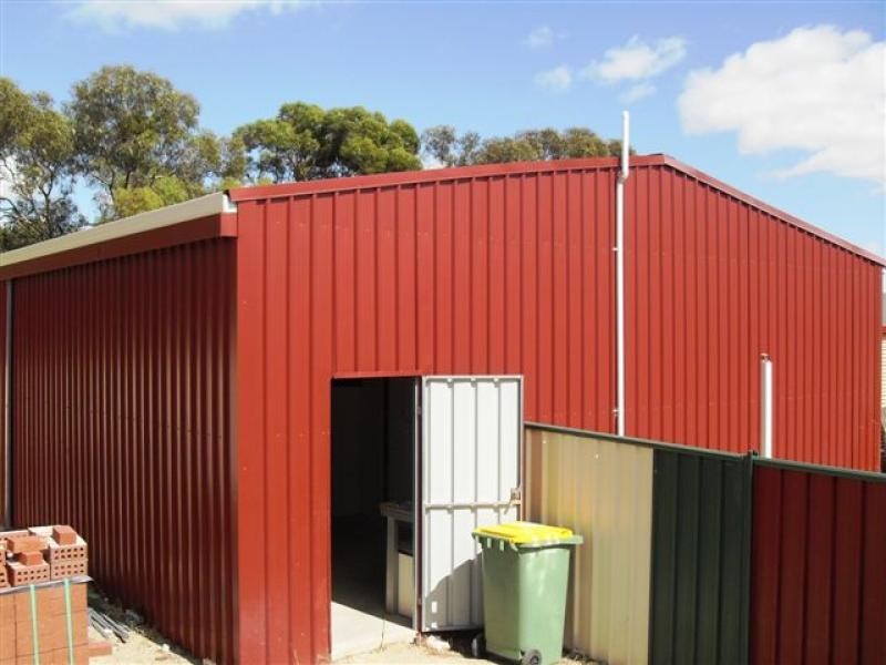 11 Caridi Close, Merredin WA 6415