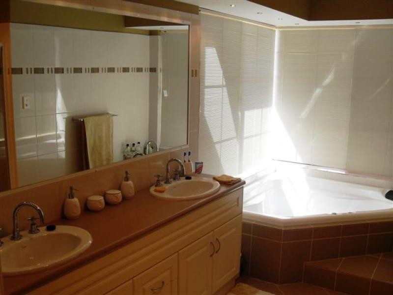 11 Caridi Close, Merredin WA 6415