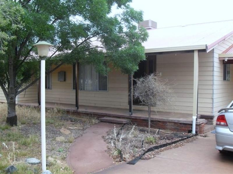 101 Altair Street, Southern Cross WA 6426