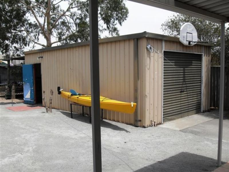 71 Endersbee Street, Merredin WA 6415