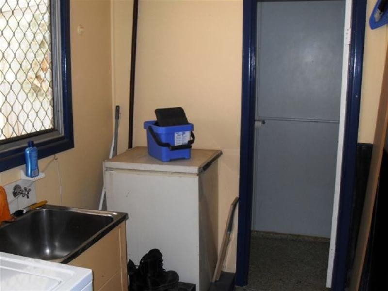 71 Endersbee Street, Merredin WA 6415