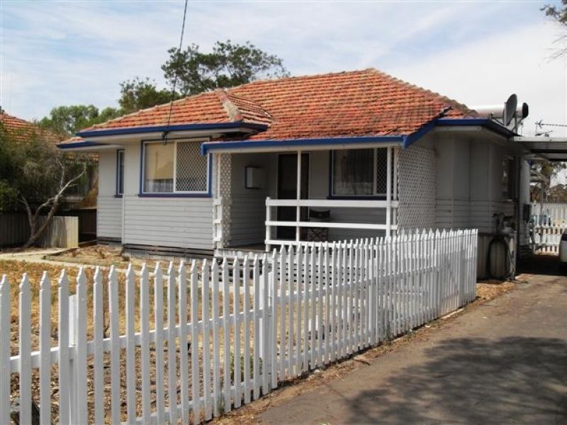 71 Endersbee Street, Merredin WA 6415