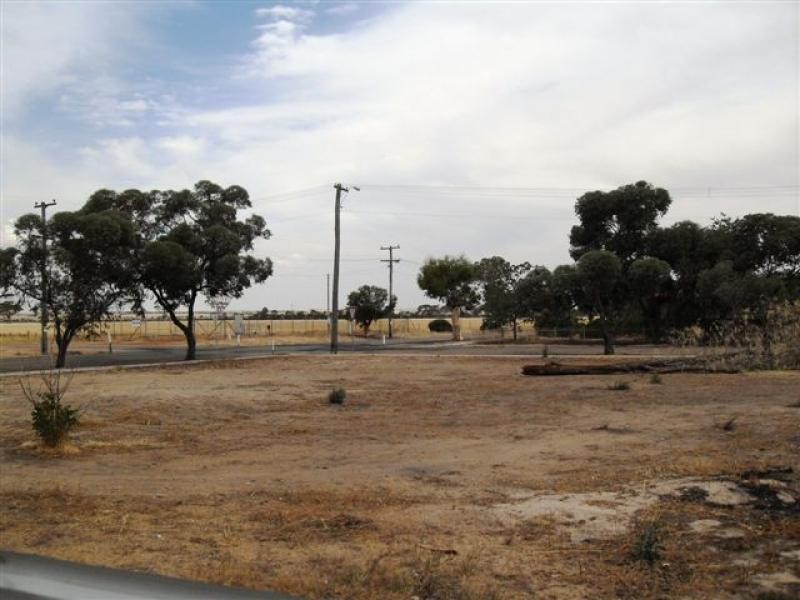 15 Mitchell Street, Kellerberrin WA 6410