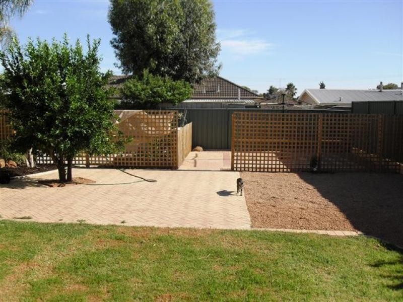 9 Boyd Street, Merredin WA 6415