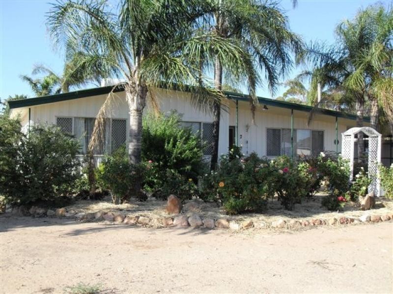 2 Boyd Street, Merredin WA 6415